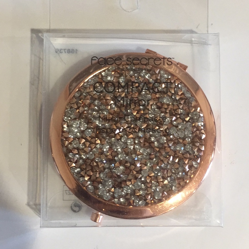 Compact Mirror - Picture 4 of 4